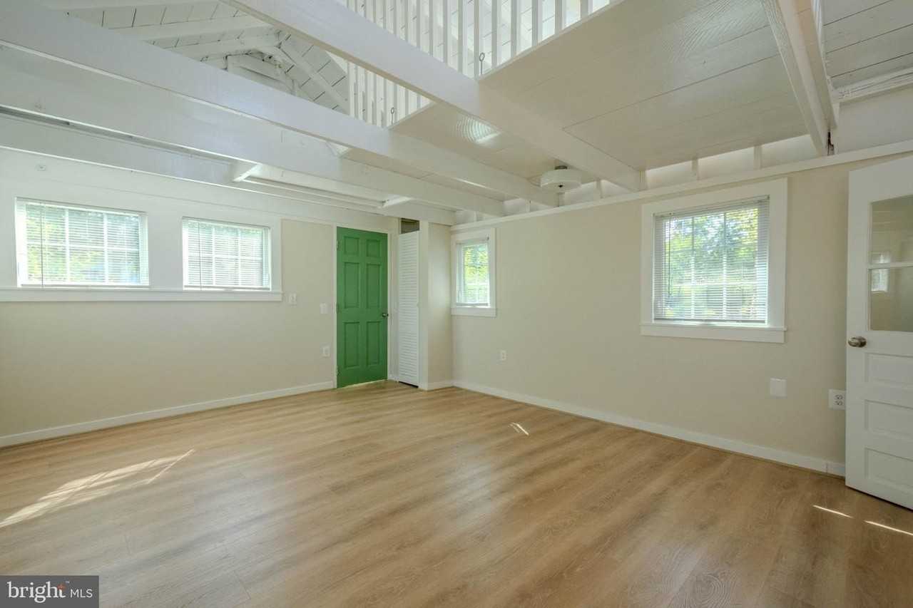 6062 Drum Point Rd - Photo 7 of 17