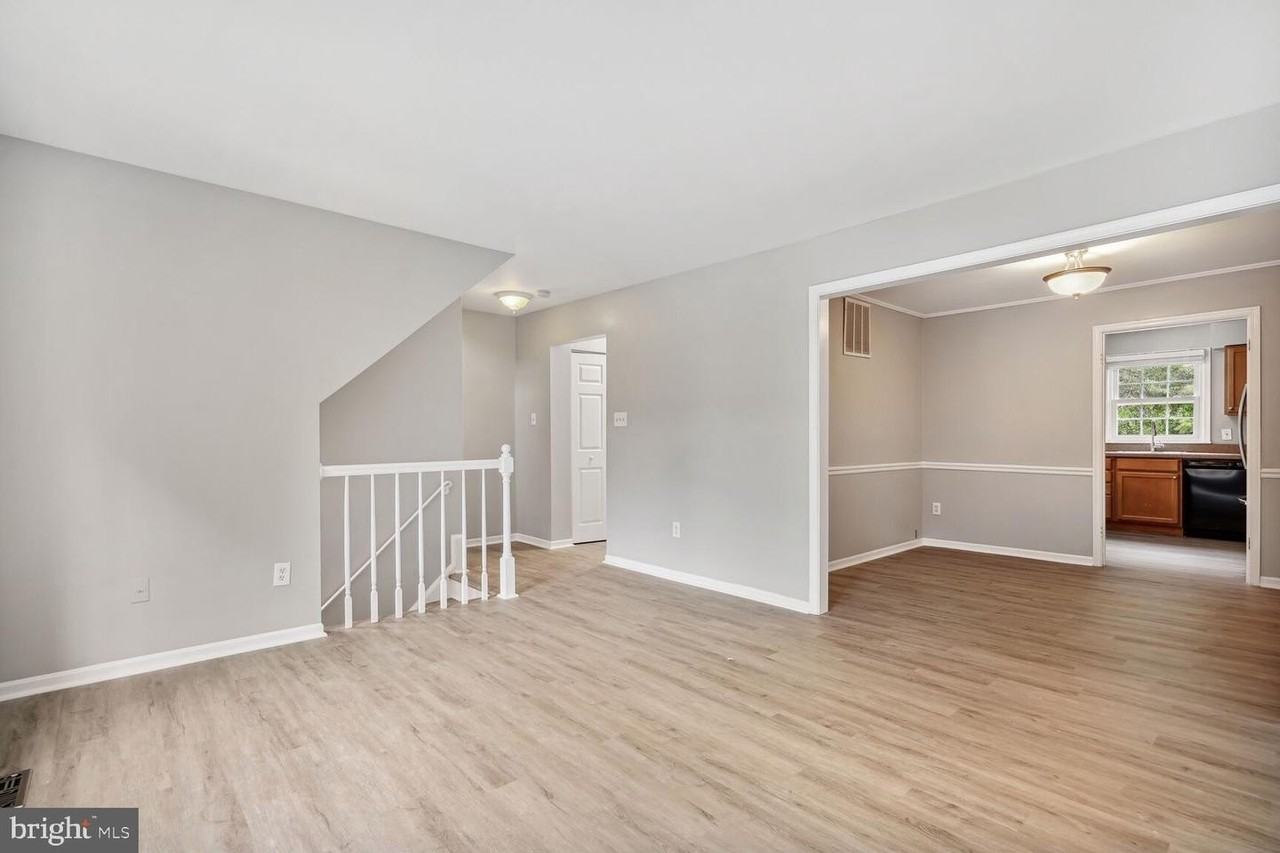10205 Provincetown Ct - Photo 2 of 28