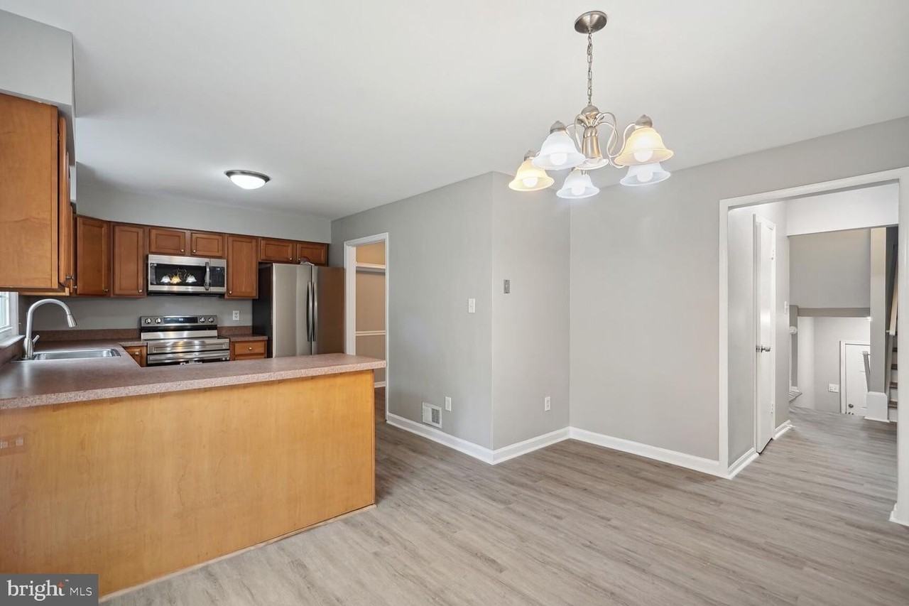 10205 Provincetown Ct - Photo 7 of 28
