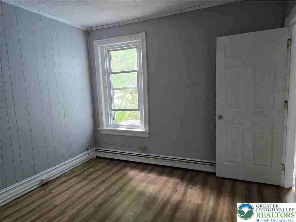 436 Pierce St - Photo 7 of 17