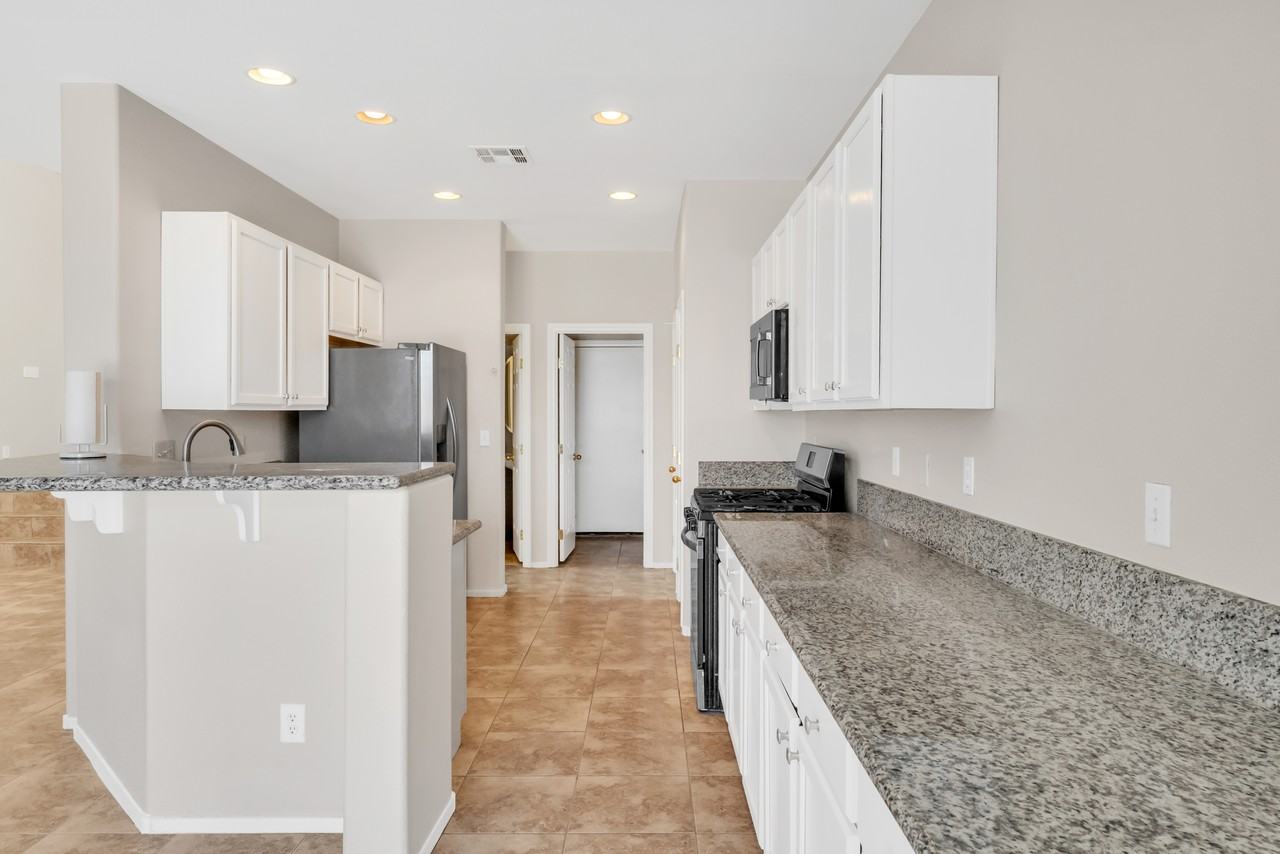 6423 Alderlyn Ave #1 - Photo 3 of 22