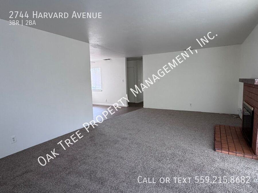 2744 Harvard Ave - Photo 4 of 19