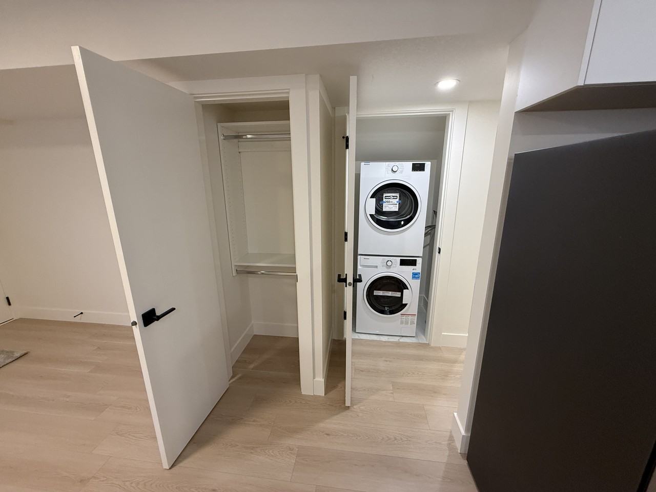 631B Eighth St #1 - Photo 5 of 15