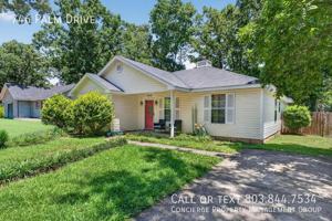 featured image of 746 Palm Dr