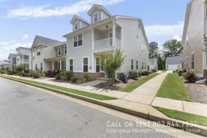 3017 Stanhope Dr - Photo 2 of 36