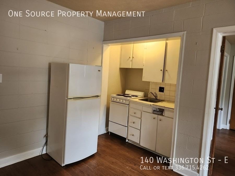 140 Washington St #E - Photo 4 of 8