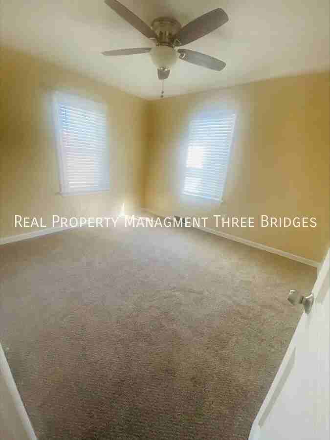 3208 Dix Ave - Photo 7 of 8