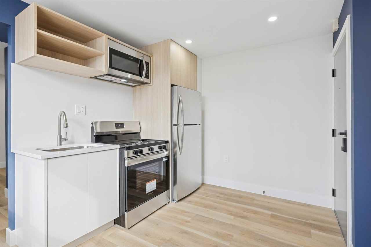 4522 Baker St #3 - Photo 5 of 13