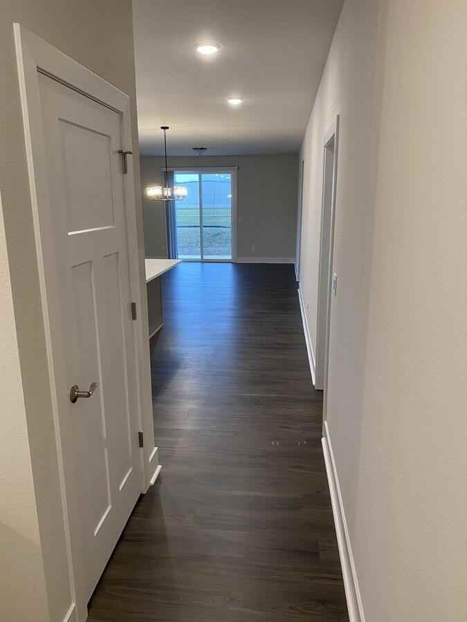 W218N16046 Tiger Lily Dr - Photo 4 of 23