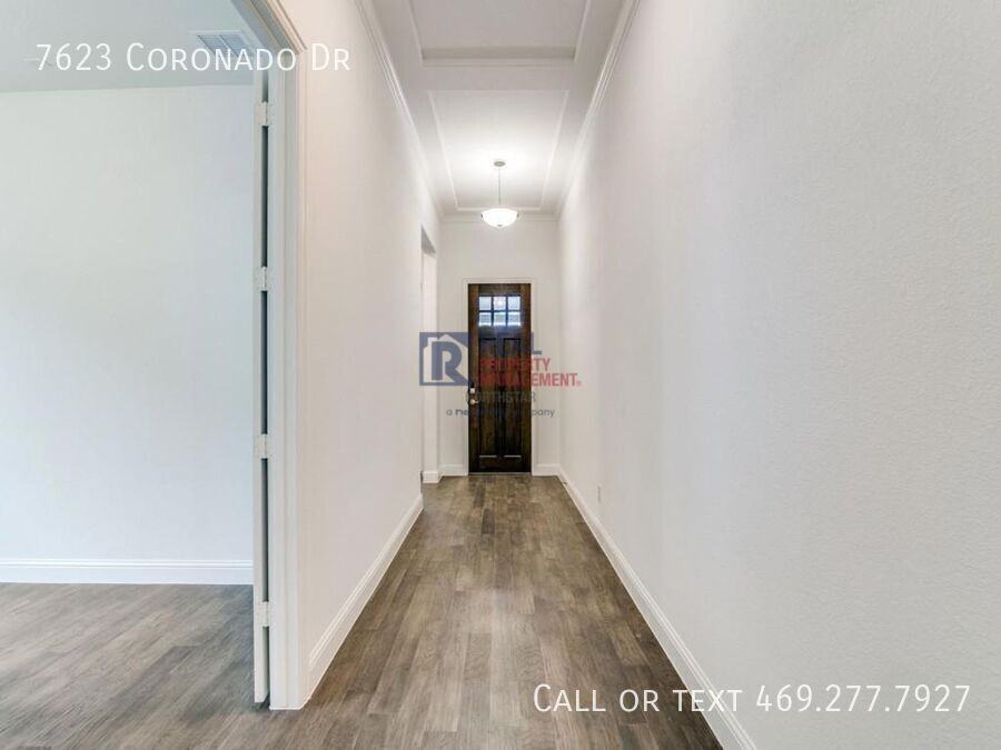 7623 Coronado Dr - Photo 3 of 23