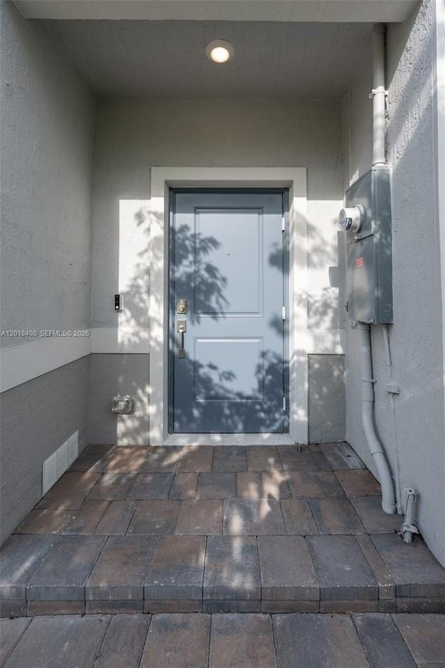 844 Nw 3rd Way #844 - Photo 4 of 42