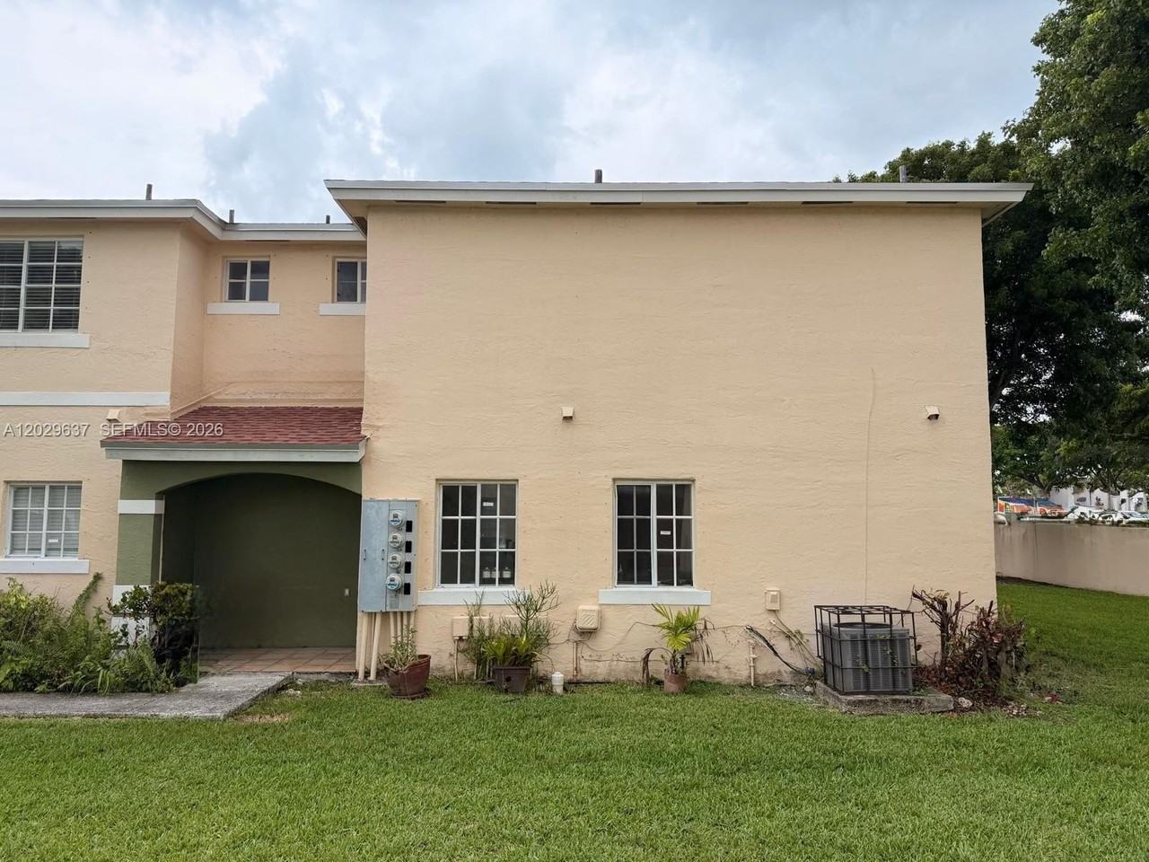 18774 Sw 100th Ave #18774 - Photo 3 of 7
