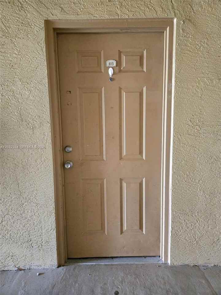 4151 San Marino Blvd #103 - Photo 2 of 17
