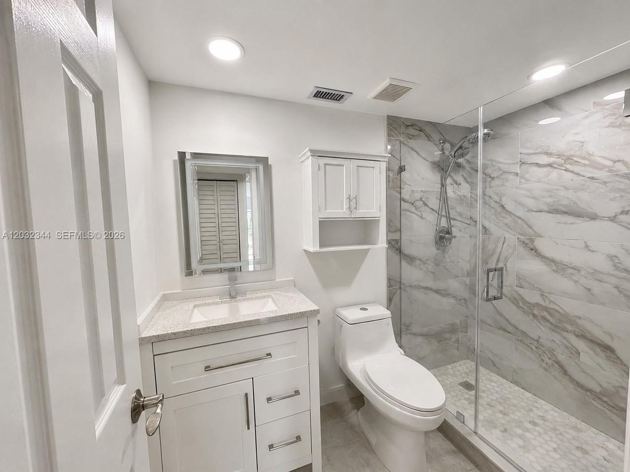 1200 Sw 113th Ter #202 - Photo 4 of 20