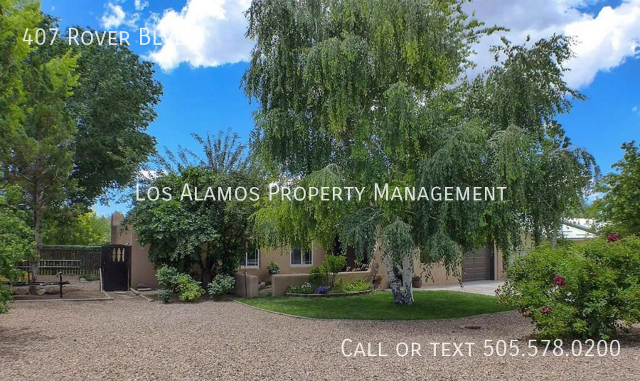 407 Rover Blvd - Photo 3 of 25