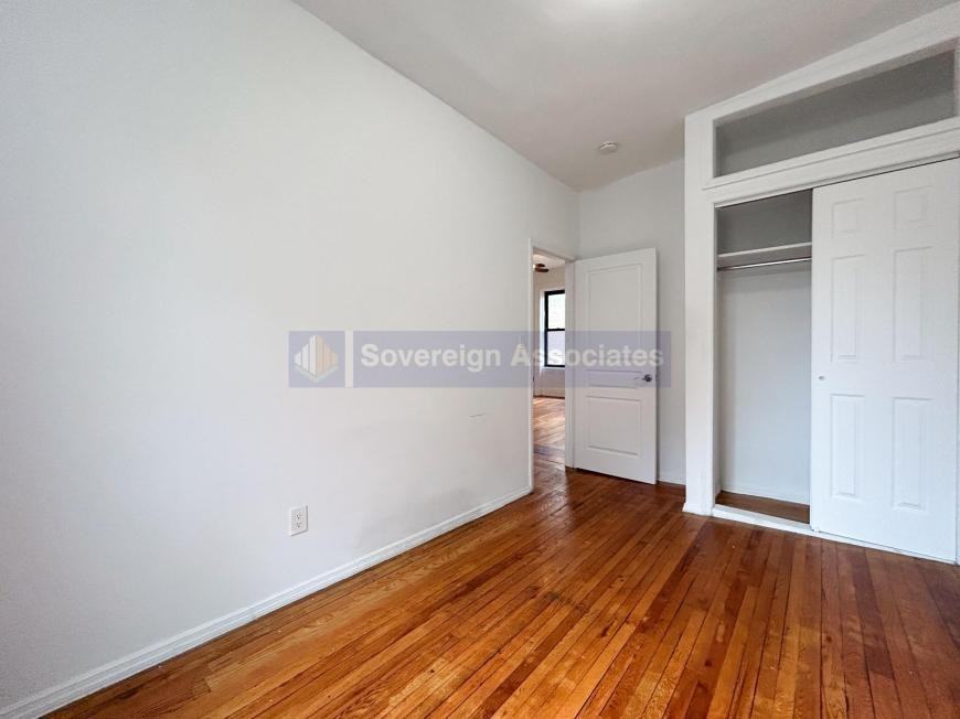 3139 Broadway - Photo 3 of 10