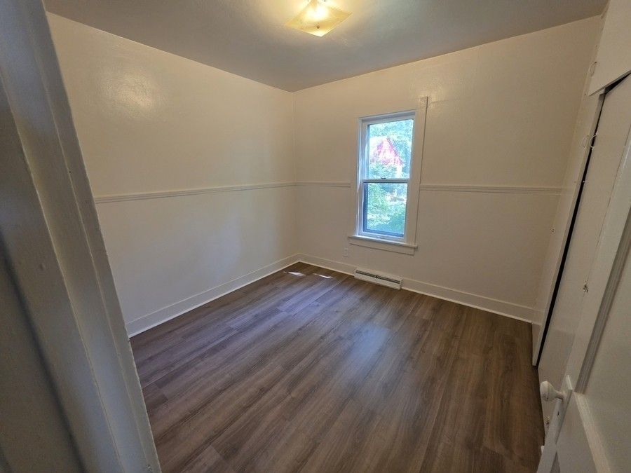 1920 Elwood St - Photo 7 of 10
