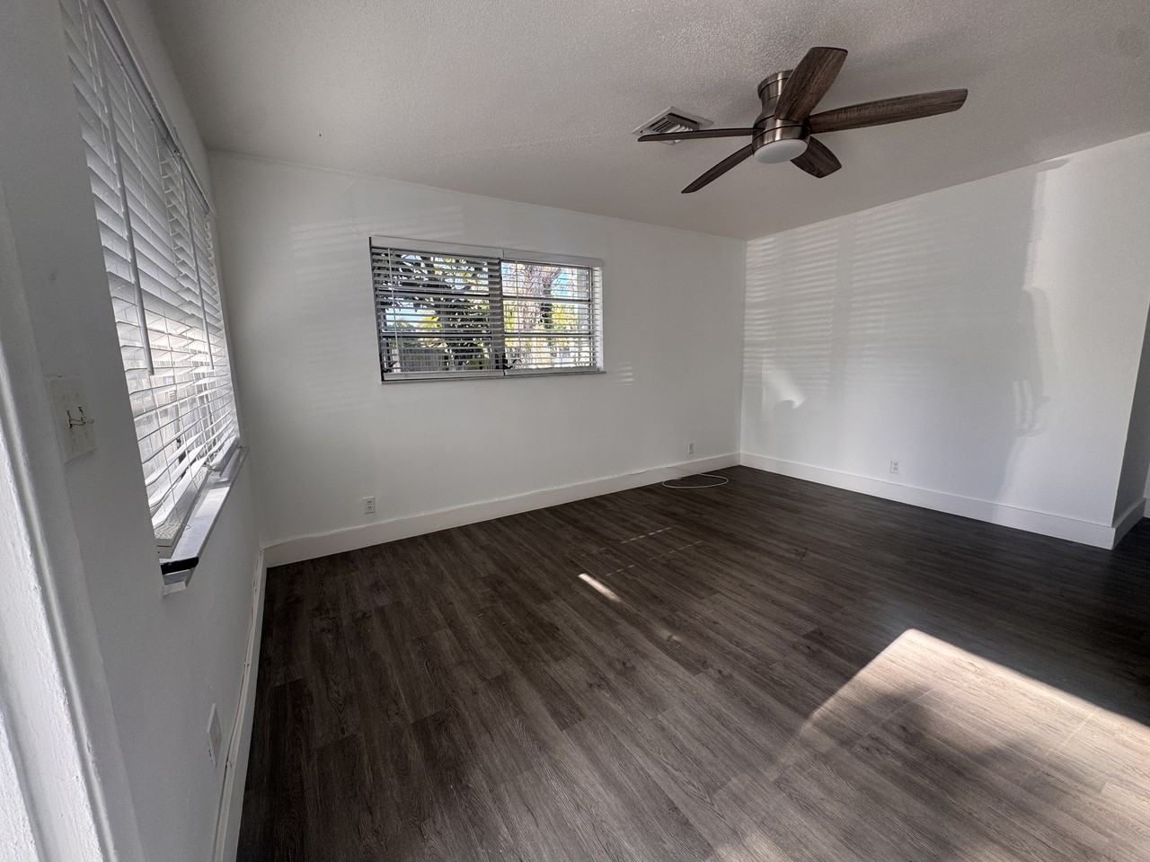 4140 Sw 24th Ct #1 - Photo 7 of 24