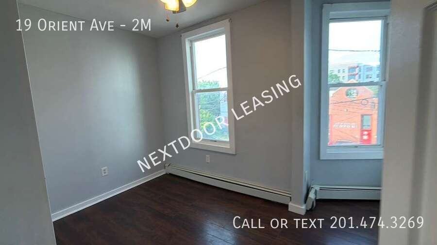 19 Orient Ave #2M - Photo 7 of 10