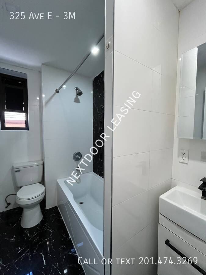 325 Avenue E #3M - Photo 3 of 11