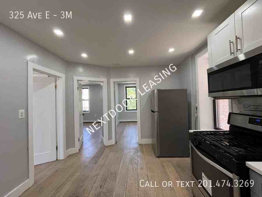 325 Avenue E #3M - Photo 6 of 11