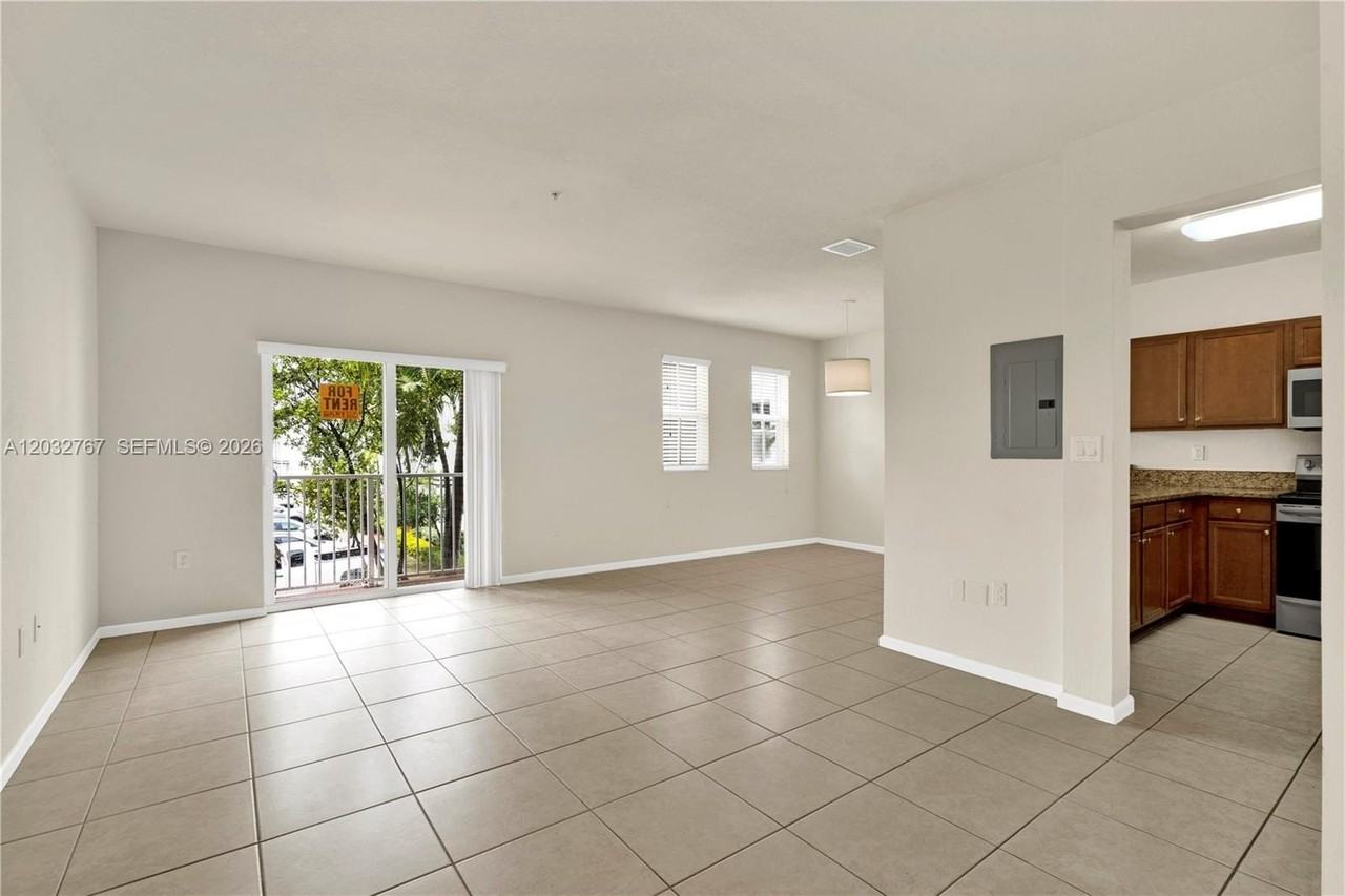 8620 Nw 97th Ave #213 - Photo 3 of 24