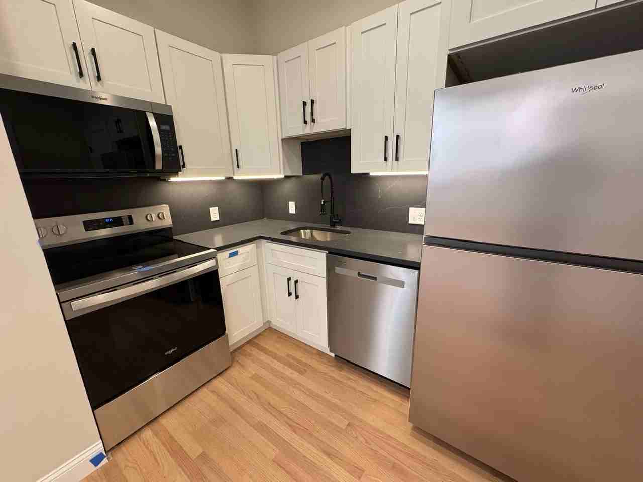 38 Washington St #204 - Photo 4 of 14