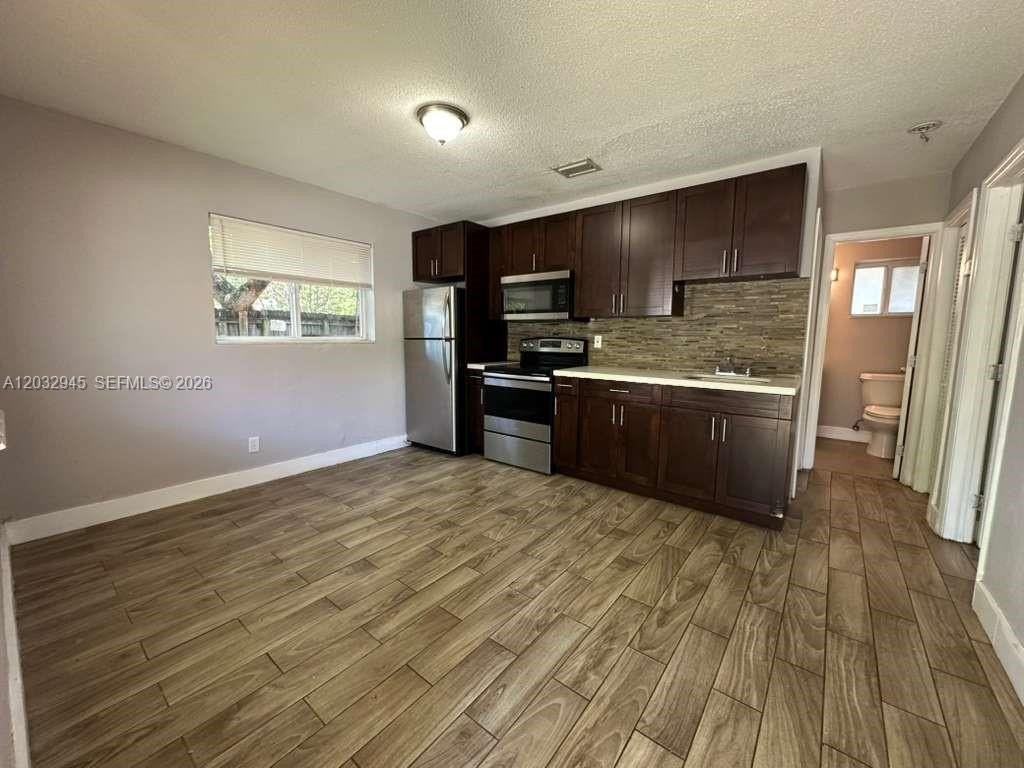 647 Nw 3rd Ave #1 - Photo 2 of 9