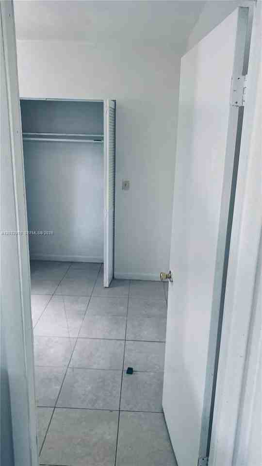 1070 Nw 147th St #0 - Photo 7 of 10