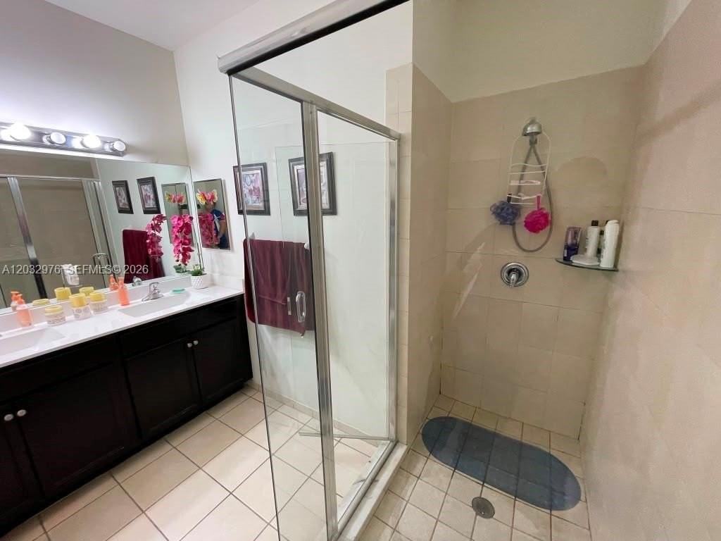 25320 Sw 115th Ct #25320 - Photo 2 of 16