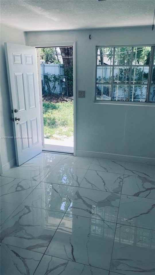 1120 Nw 147th St #0 - Photo 7 of 14