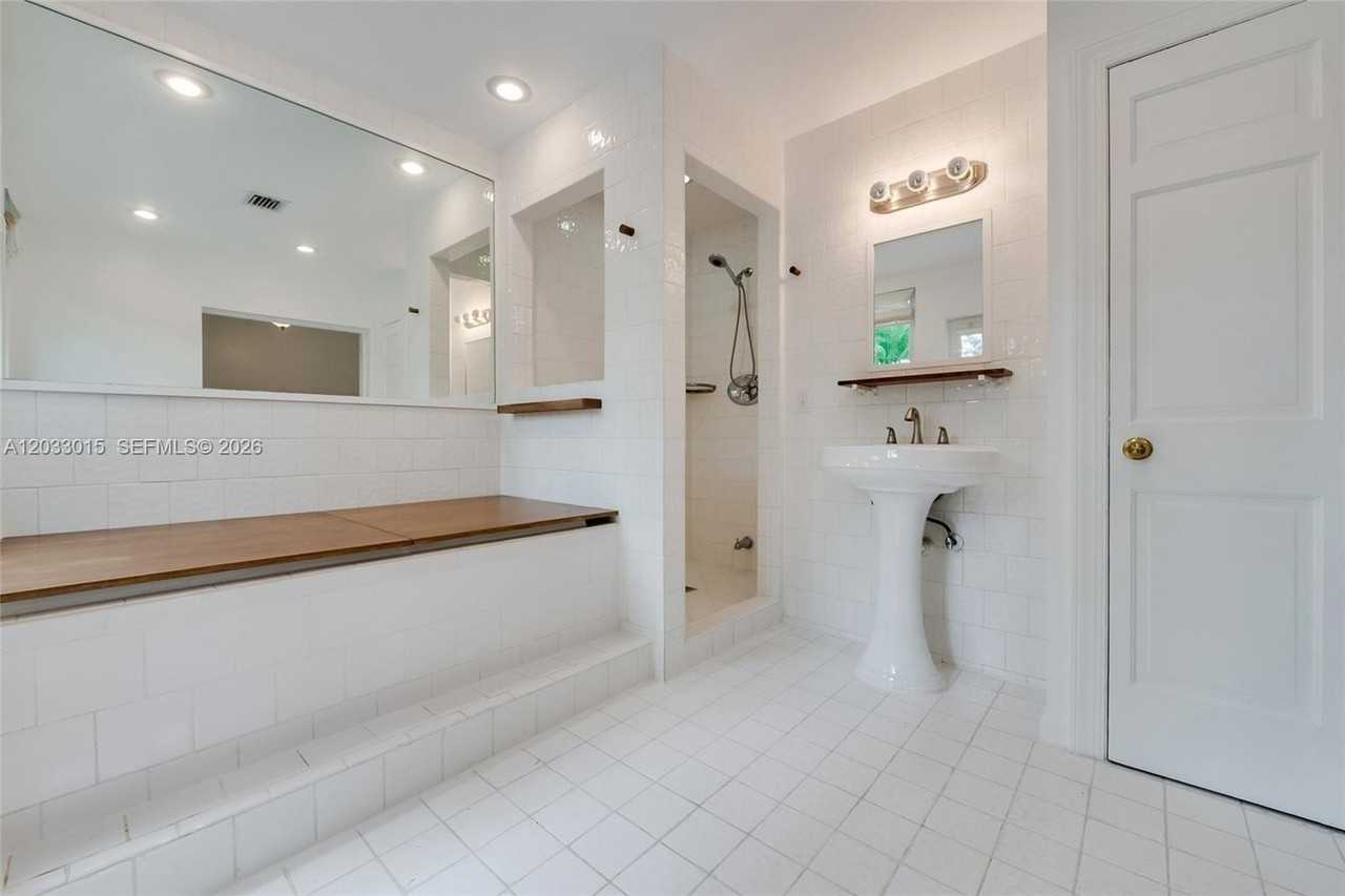 3797 El Prado Blvd - Photo 7 of 22
