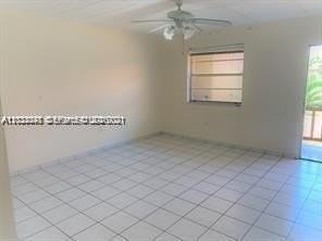 4655 Palm Ave #315 - Photo 5 of 7