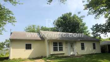 featured image of 903 Southmoor Dr