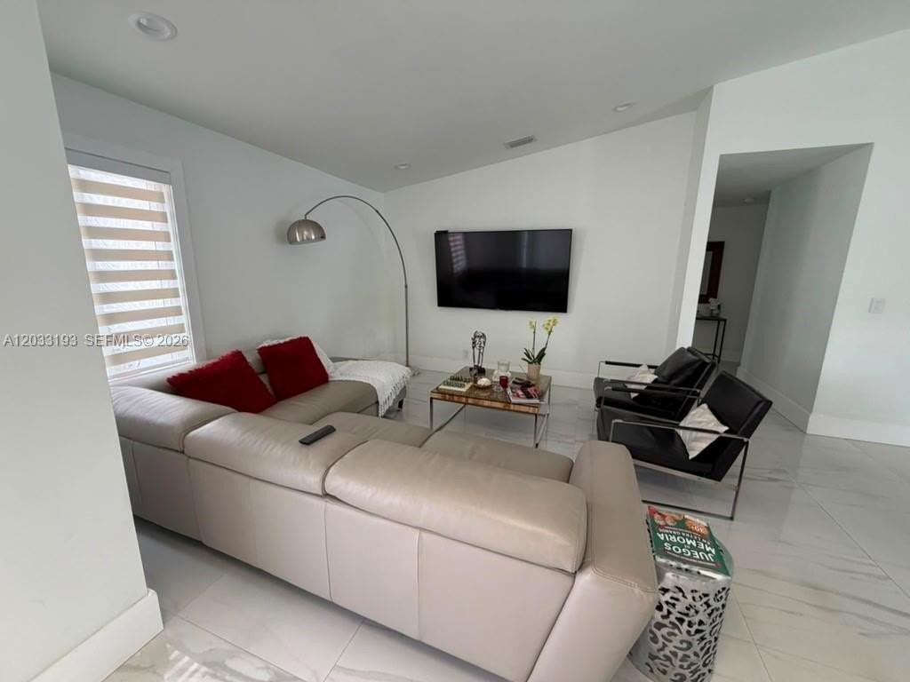 3121 Sw 140th Ave #0 - Photo 5 of 21