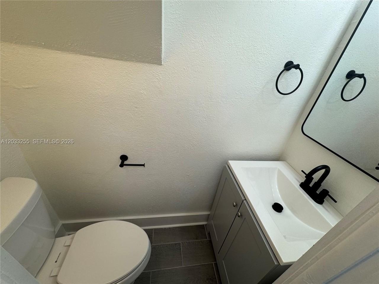 3011 Sw 1st Ave #9 - Photo 6 of 29
