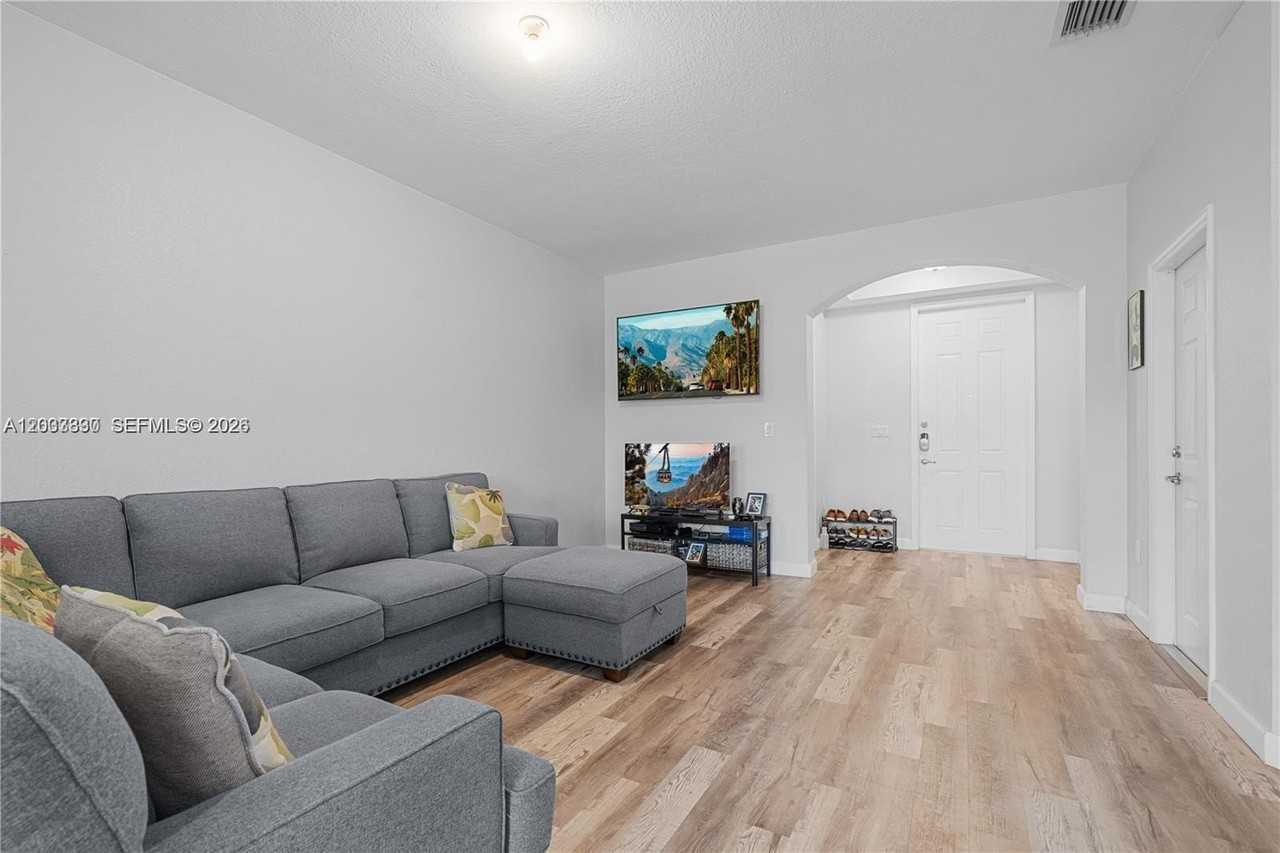 11287 Sw 239th St #0 - Photo 7 of 21