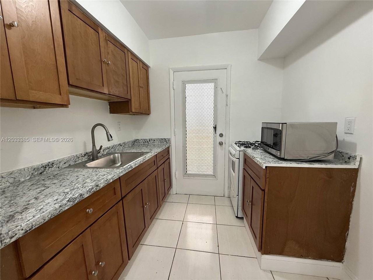6885 Byron Ave #103 - Photo 4 of 20