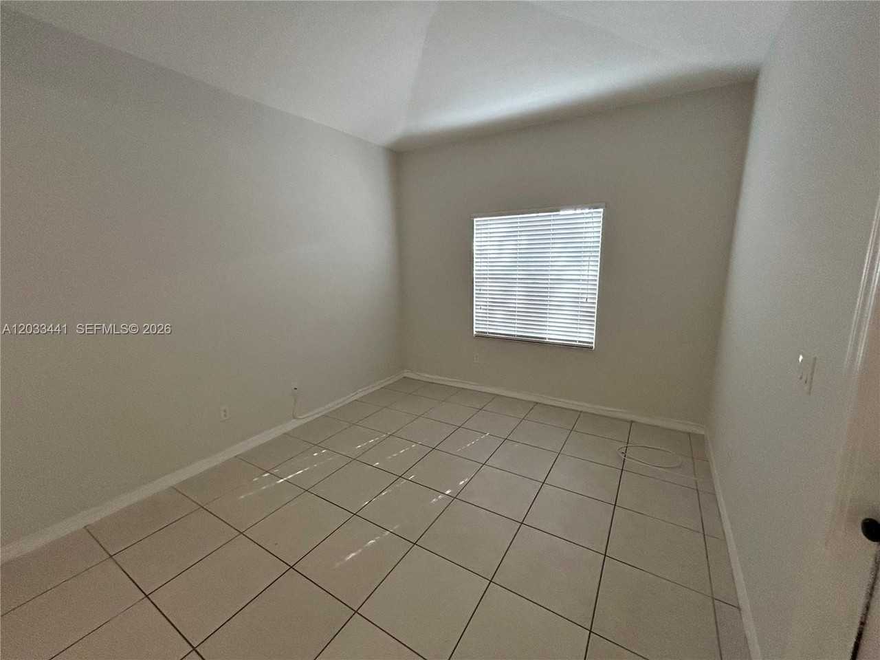 4961 Leeward Ln #3102 - Photo 7 of 27