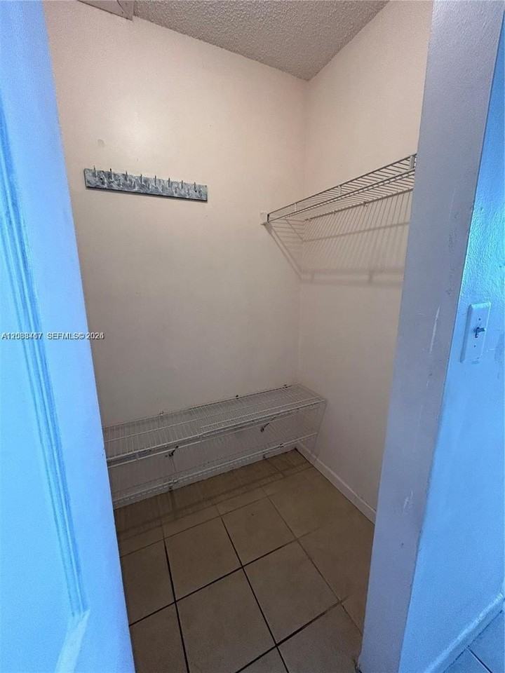 15630 Sw 80th St #I305 - Photo 5 of 12
