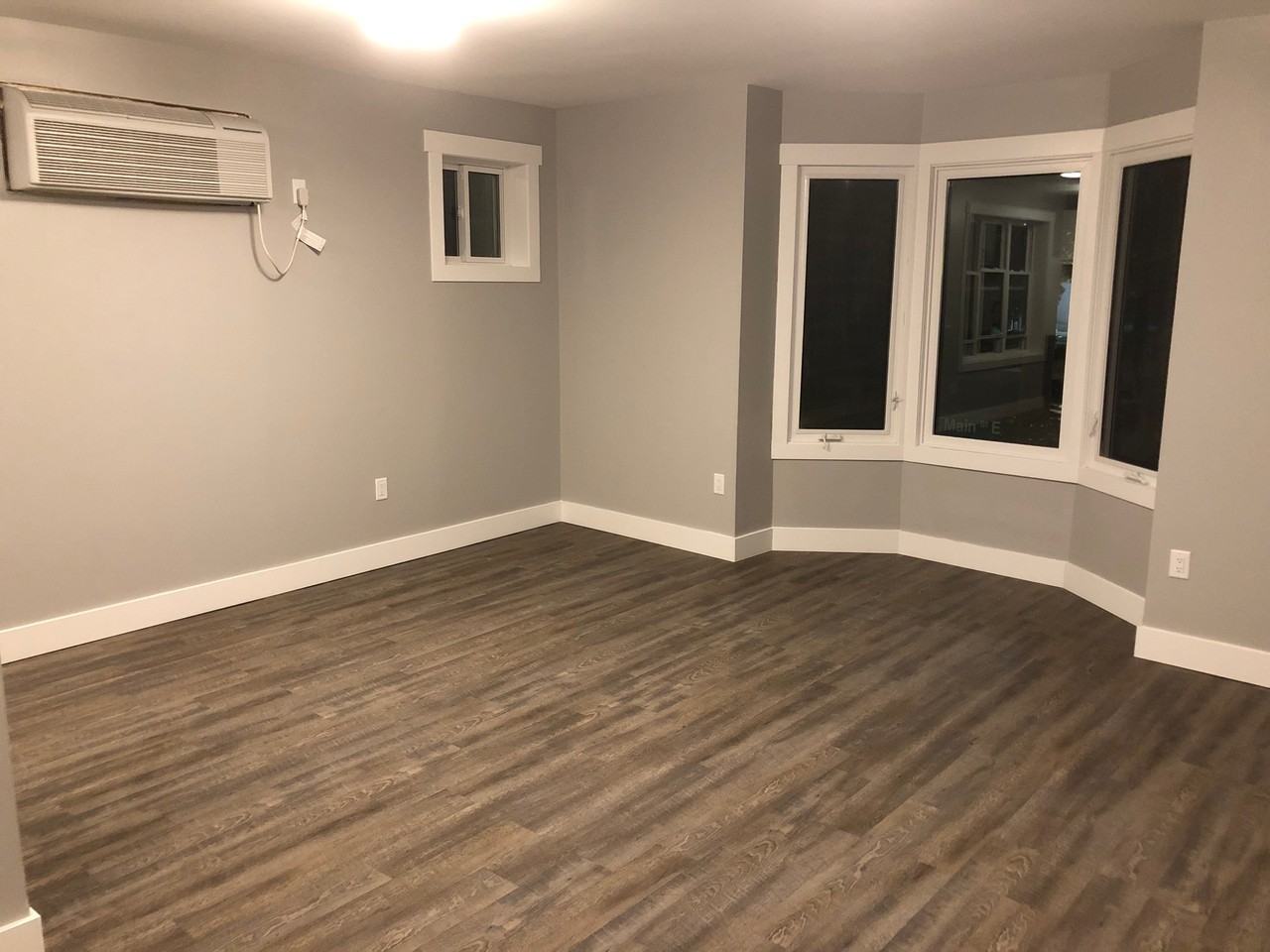 1143 Main St E #1 - Photo 6 of 17