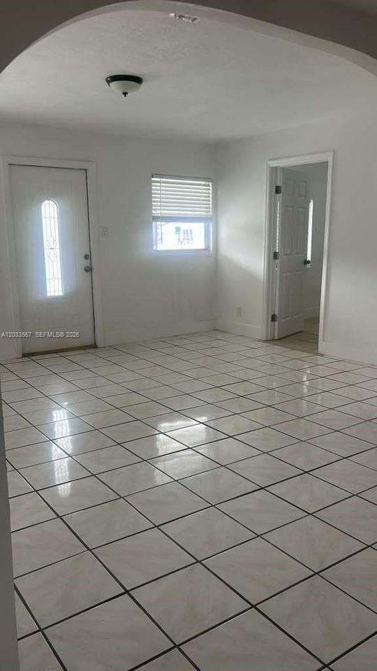 2467 Nw 103rd St #1 - Photo 3 of 14