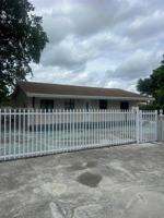 featured image of 2467 Nw 103rd St #2