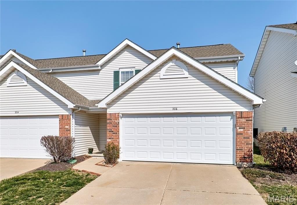 206 Waterside Crossing Ct - Photo 2 of 28