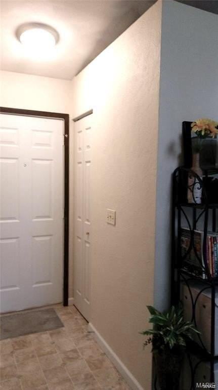 109 Ashley Dr - Photo 3 of 15
