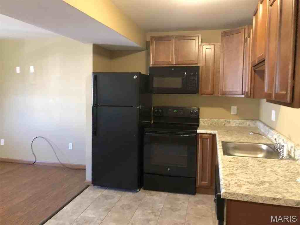 2619 Sierra Dr #5 - Photo 6 of 12