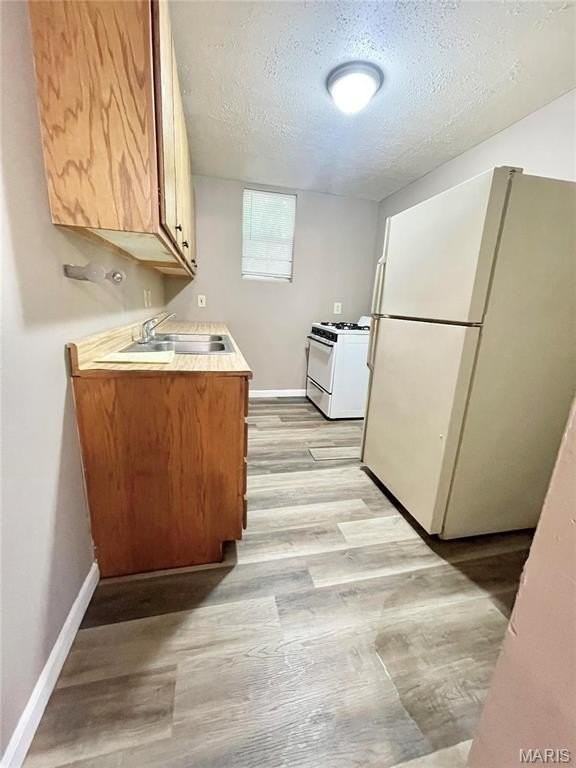 2717 Lincoln Ave - Photo 5 of 8