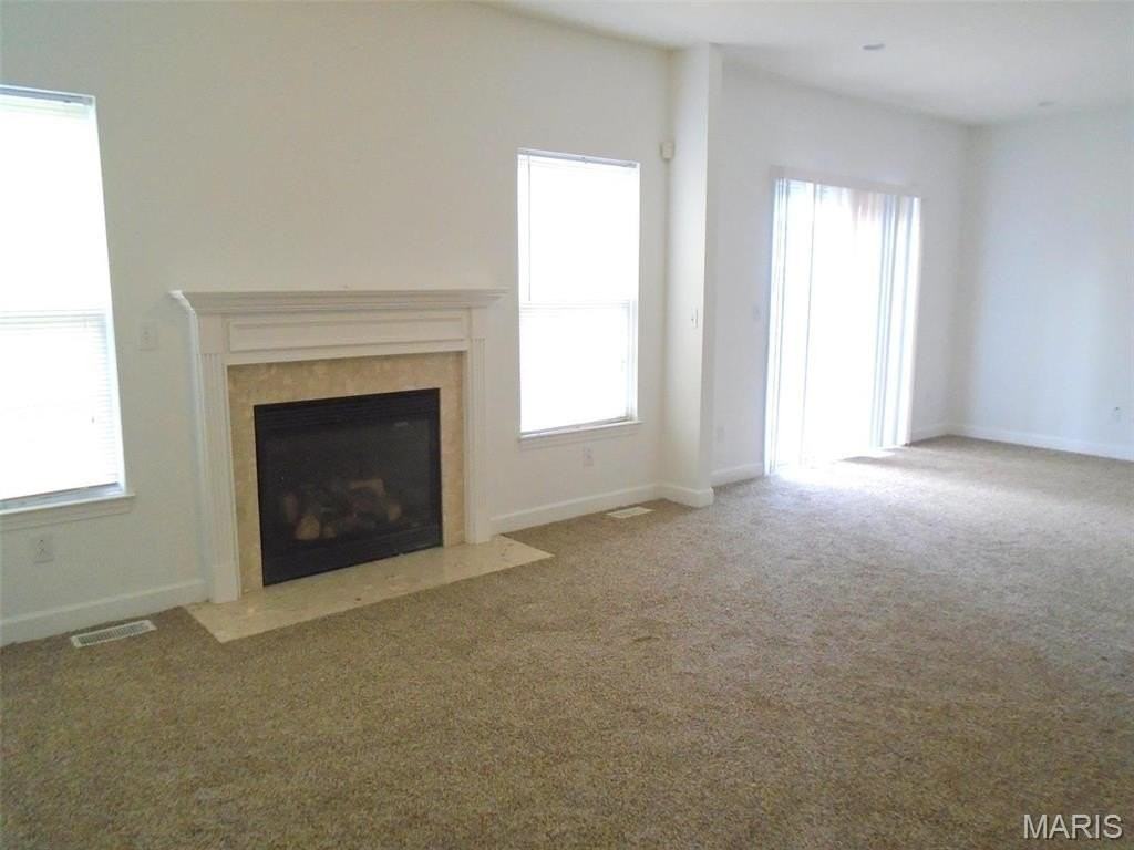 706 Titan Dr - Photo 3 of 16