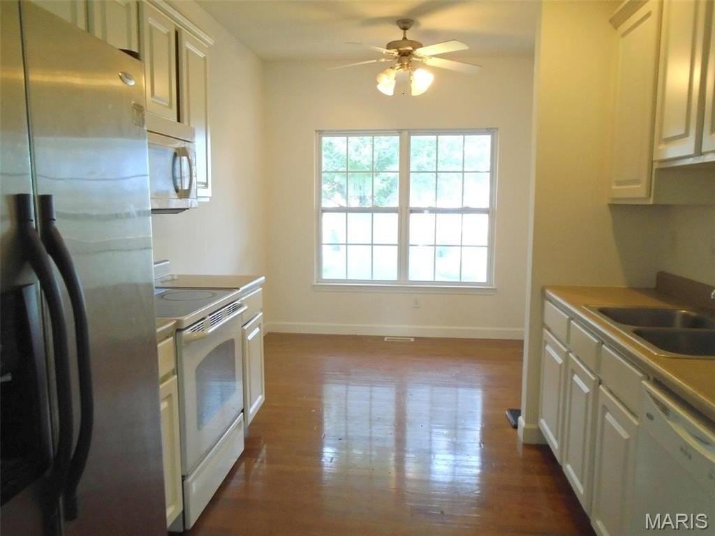 706 Titan Dr - Photo 6 of 16