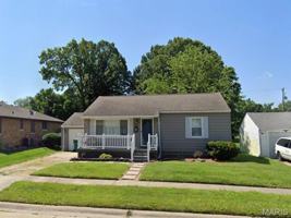 featured image of 411 E 3rd St